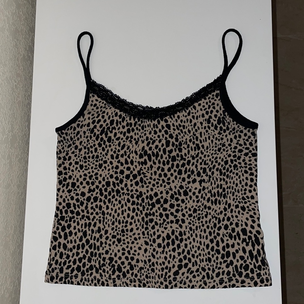 Brandy Melville leopard crop tank